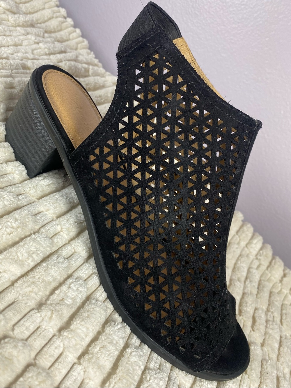 American Eagle Black Faux Suede Geometric Laser Cut Peep Toe Block Heel Sandals